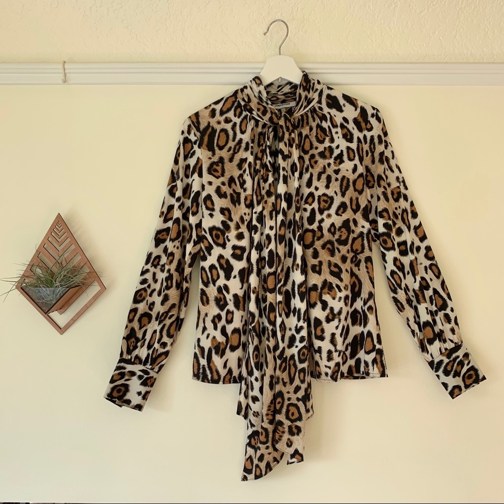 SOLD Joan Rivers animal print secretary blouse - Picture 8 of 9
